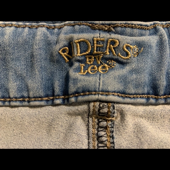 Plus Size Lee Riders Skinny Jeans - Picture 2 of 6